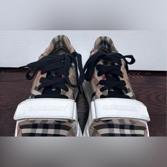 BURBERRY Regis Women’s Sneakers, 100% Cotton Fabric | SIZE 37.5 | Authentic - Picture 5 of 8